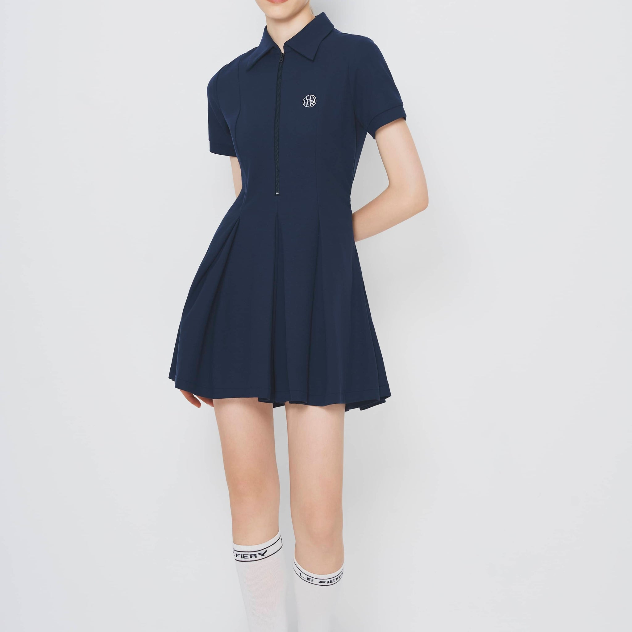 Le Fiery - Collar Pleated Dress in Navy