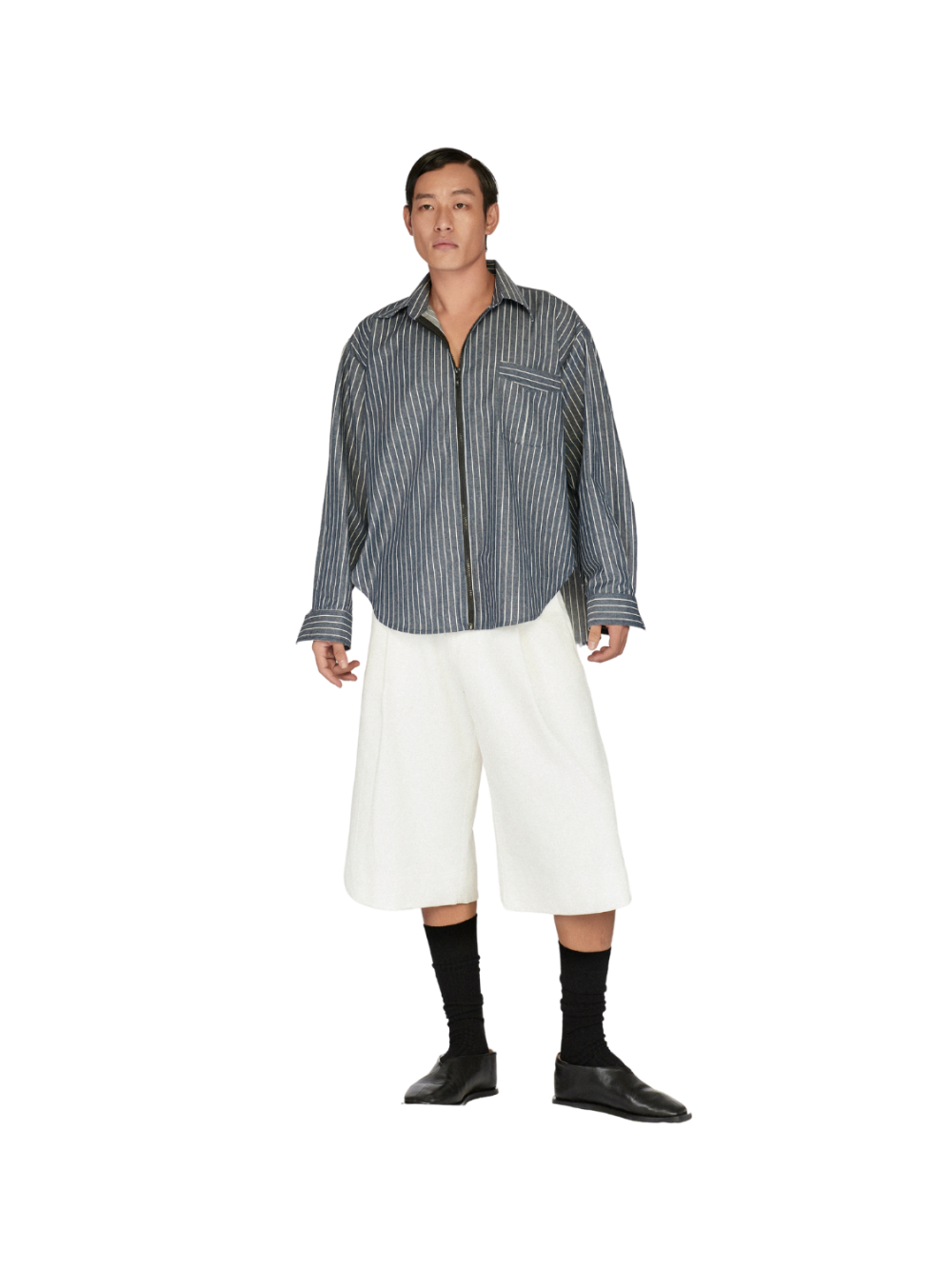 Laminapparel - Button Pleated Bermuda Shorts