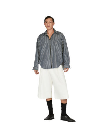 Laminapparel - Button Pleated Bermuda Shorts