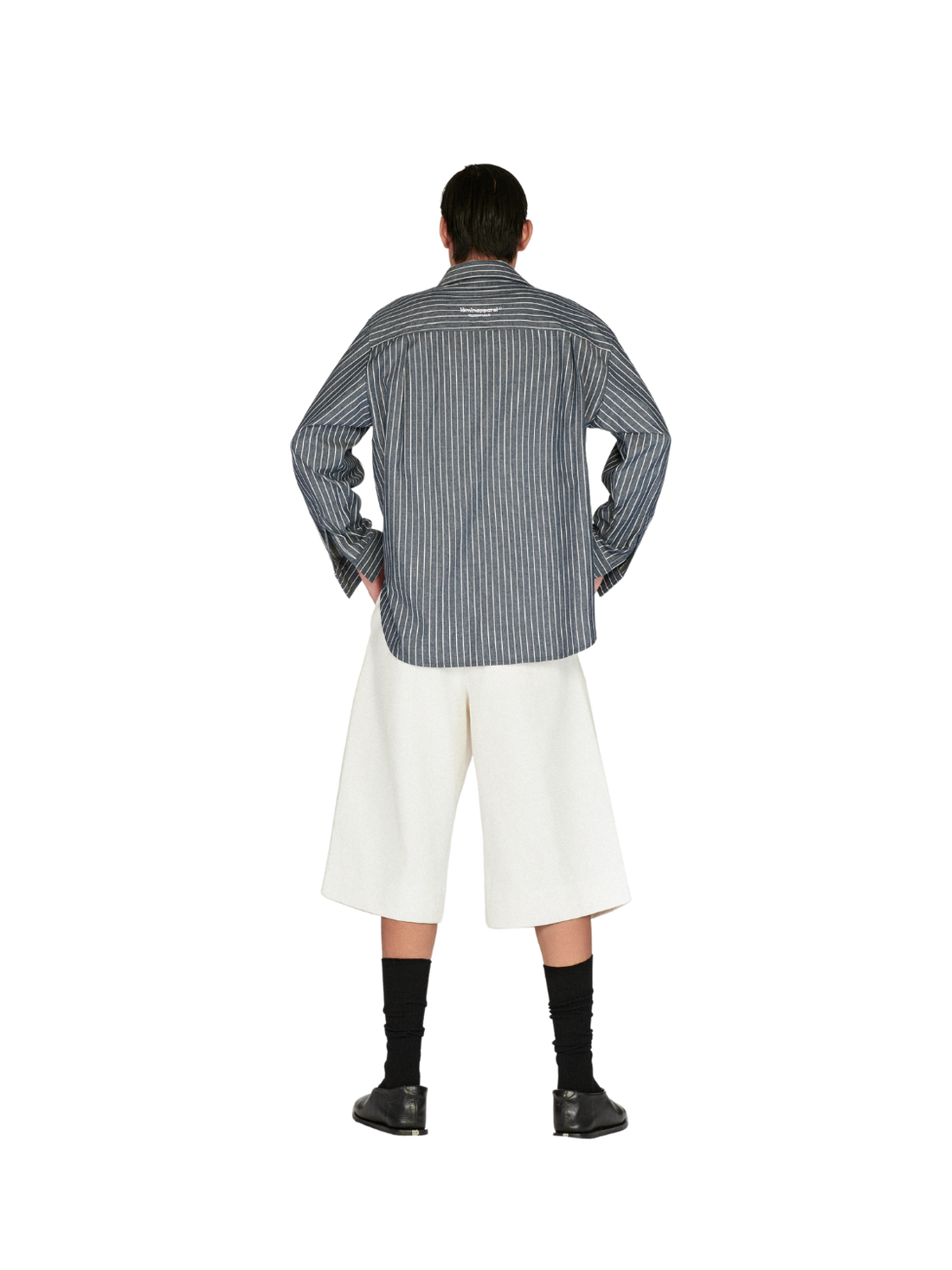 Laminapparel - Button Pleated Bermuda Shorts