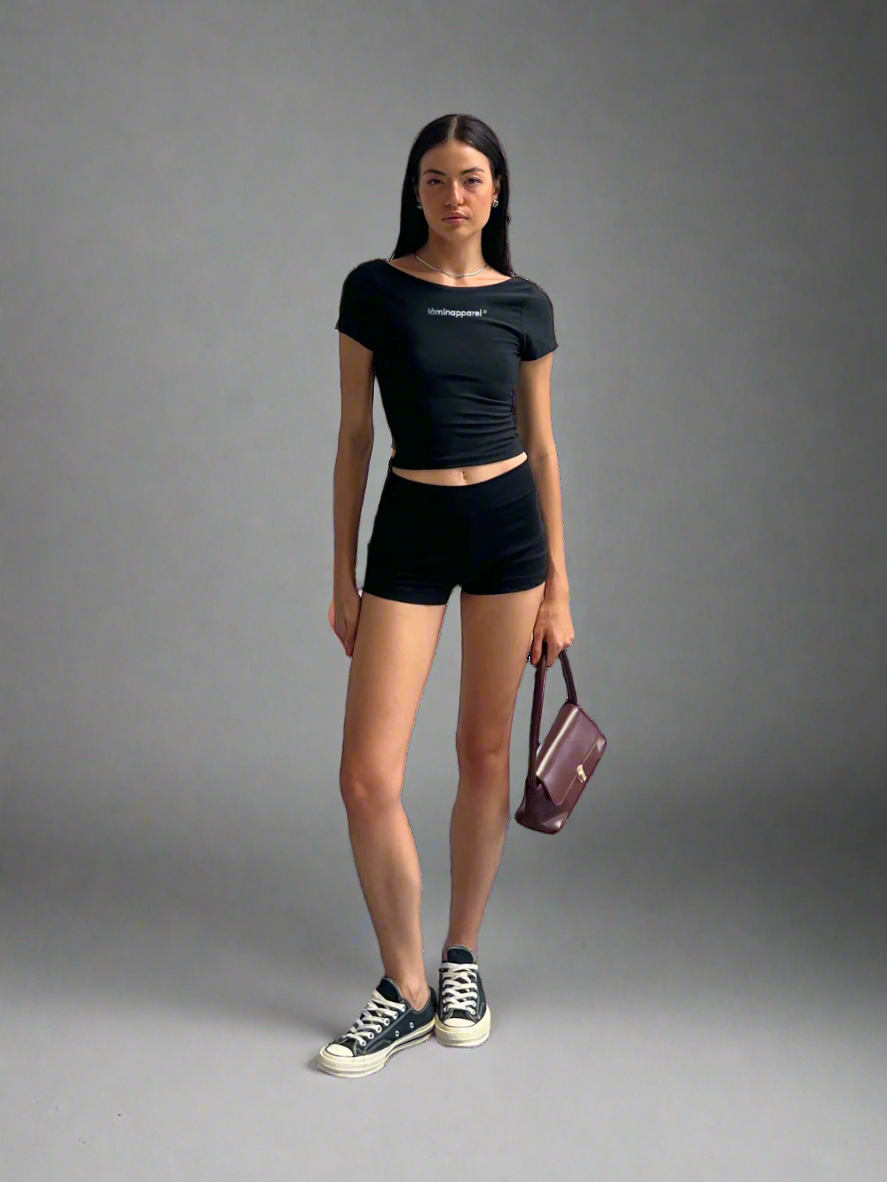 Làminapparel - Black Classic Crop Top