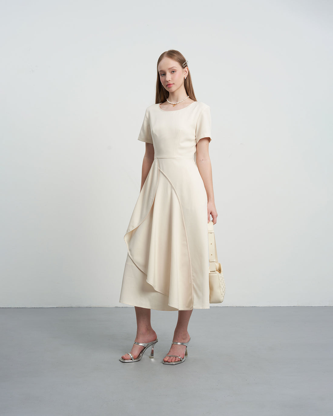 KHAUBYCQ - Asymmetrical Hem Midi Dress