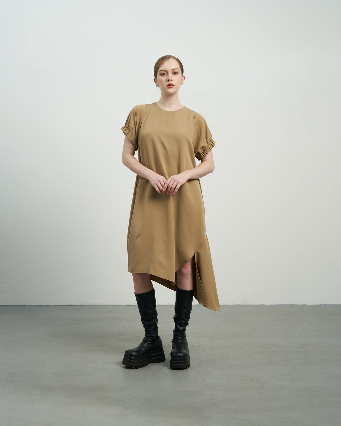 KHAUBYCQ - Brown Puff Sleeve Asymmetrical Hem Cotton Dress