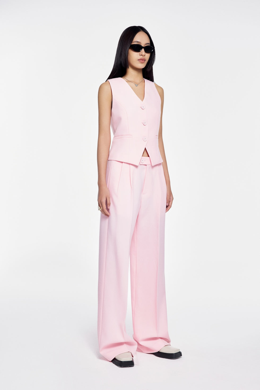 À Tous - Tuytsi Donegal Pink Tailored Vest - Chic Sleeveless Waistcoat