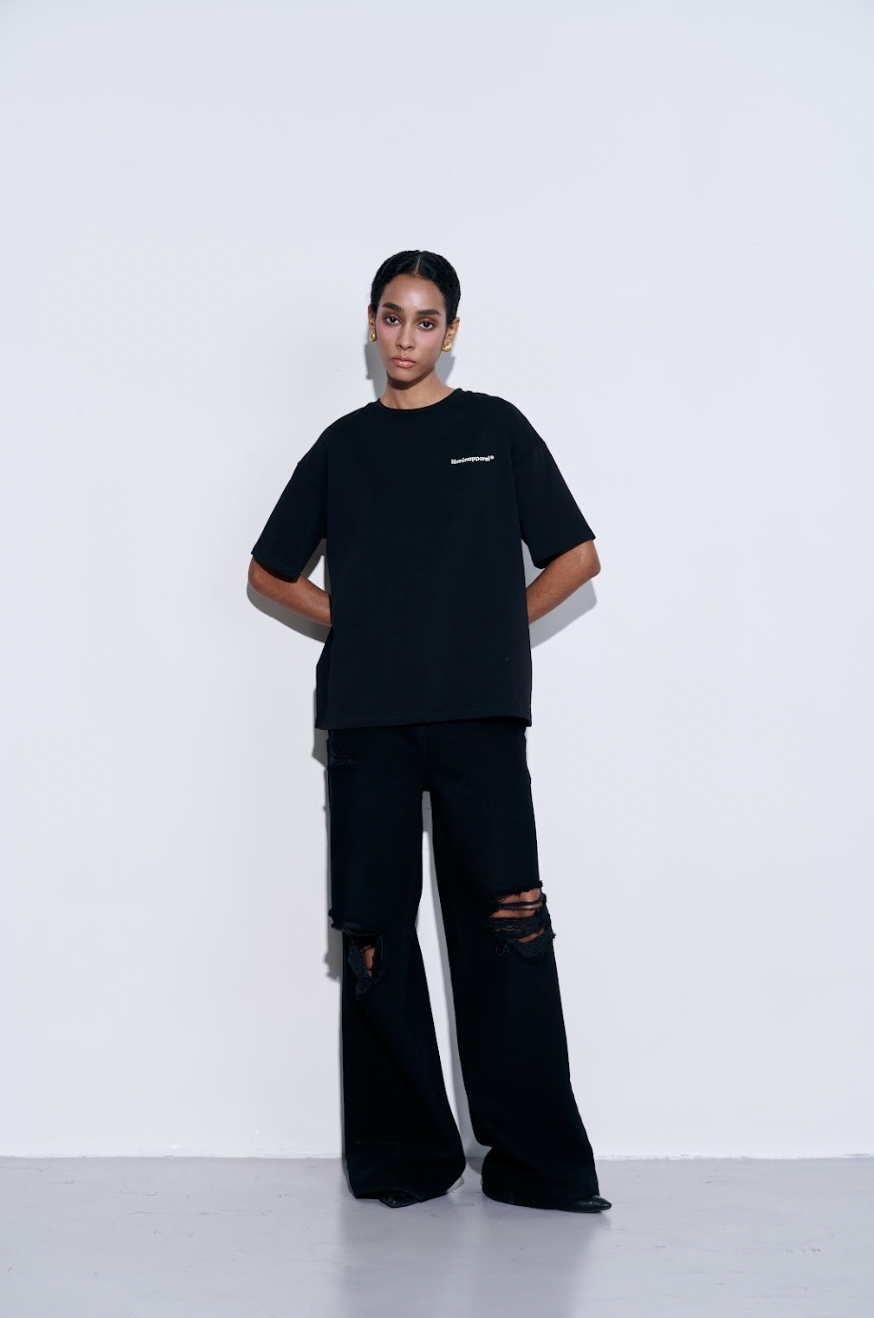 Làminapparel - Black Oversized Cotton T-Shirt