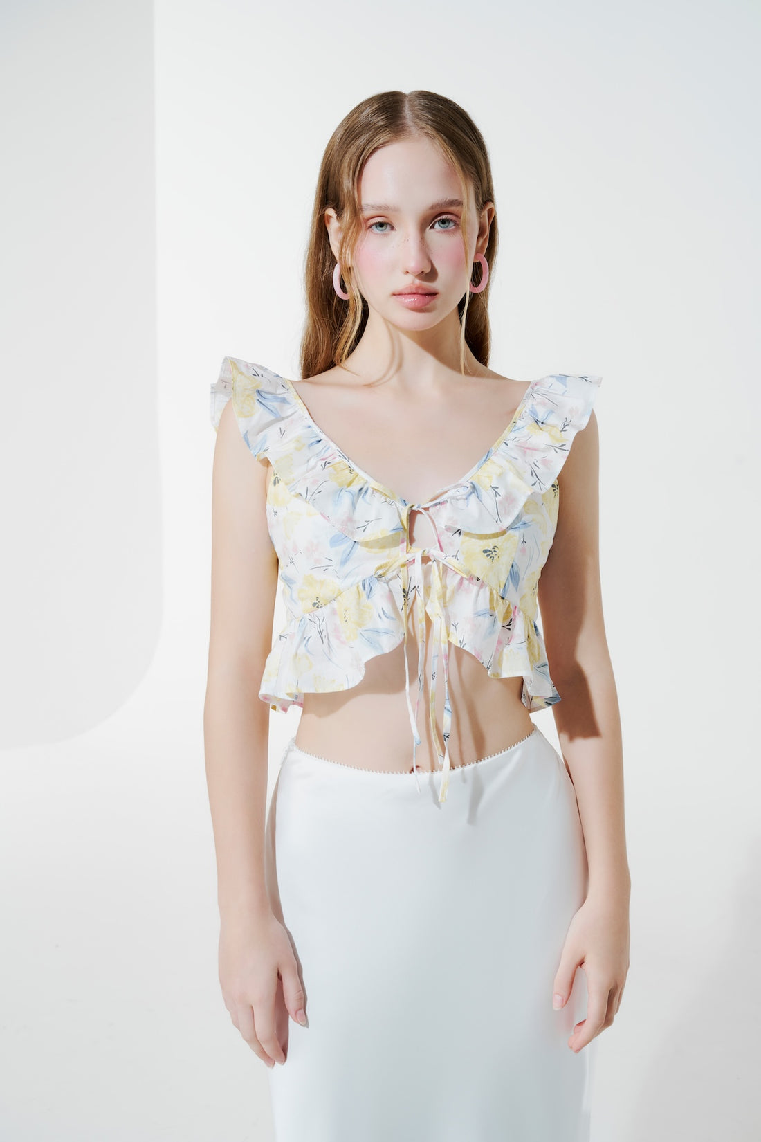 Dottie - Floral Ruffle Trim Tie-Front Crop Top