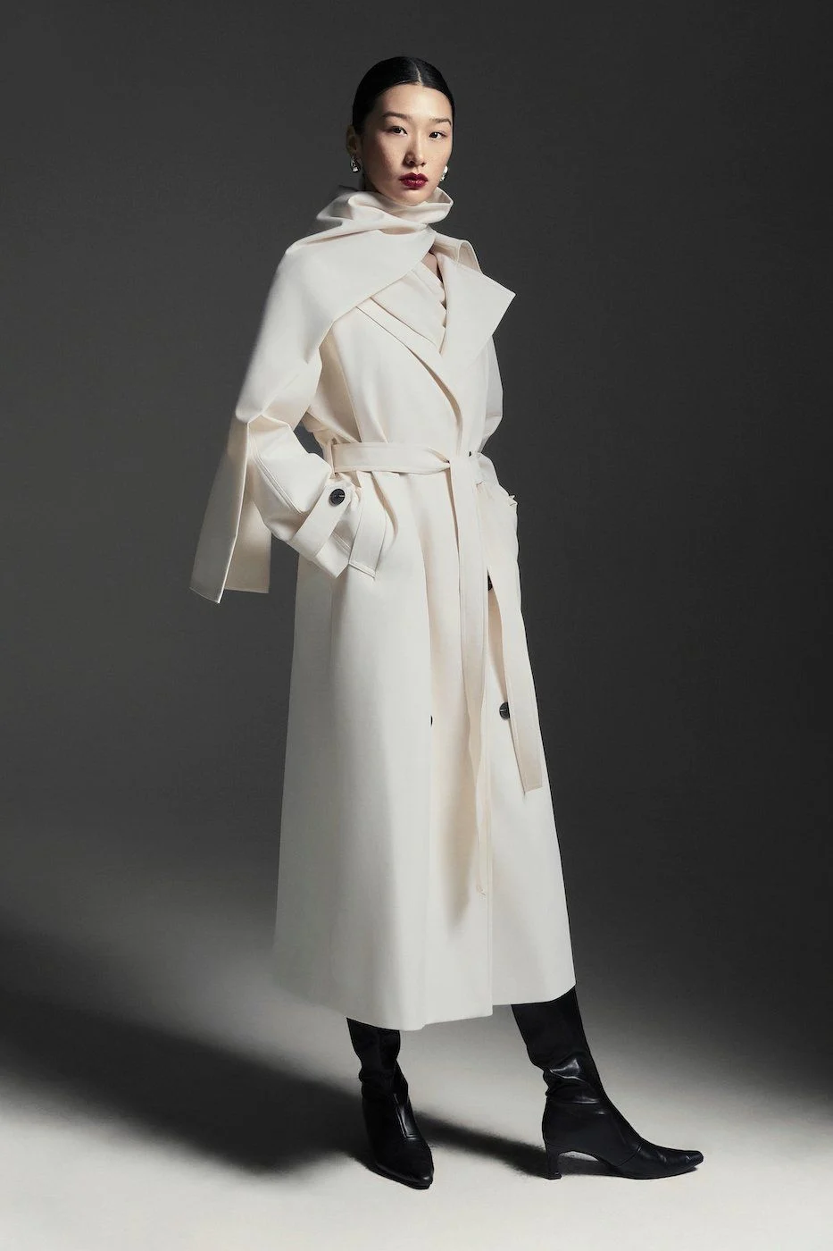 JEUNE - Signature Trench Coat