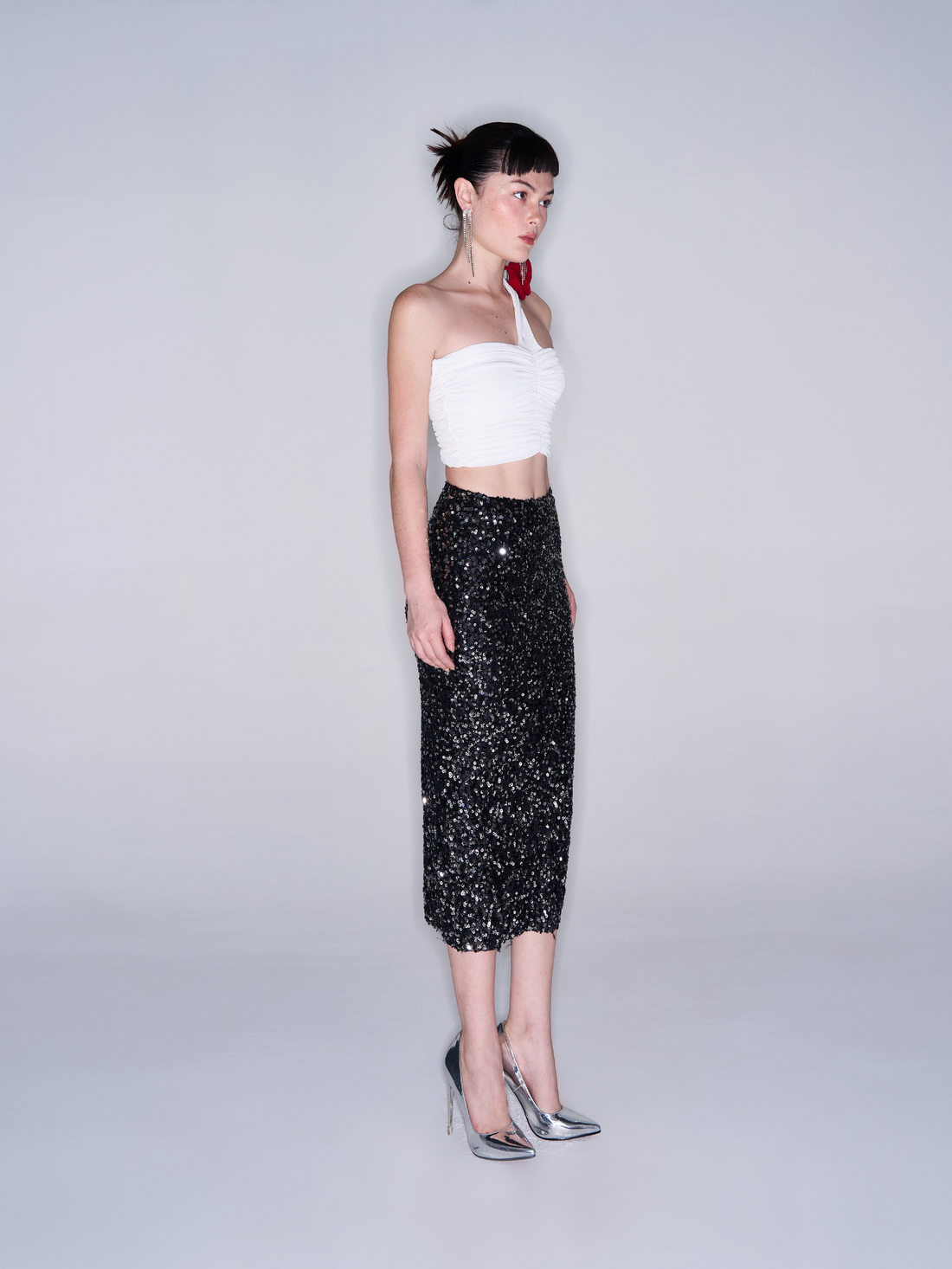 COCOSIN - White One-Shoulder Ruched Spandex Crop Top - Elegant Party Bustier